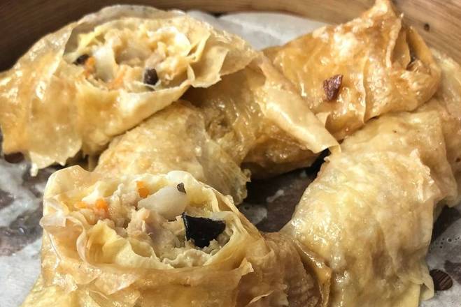 D2. Steamed Bean Curd Roll (4 pcs) (腐皮卷)
